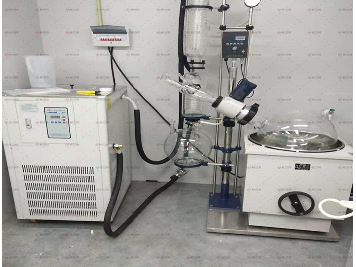 低溫冷卻液循環(huán)泵+旋轉蒸發(fā)儀